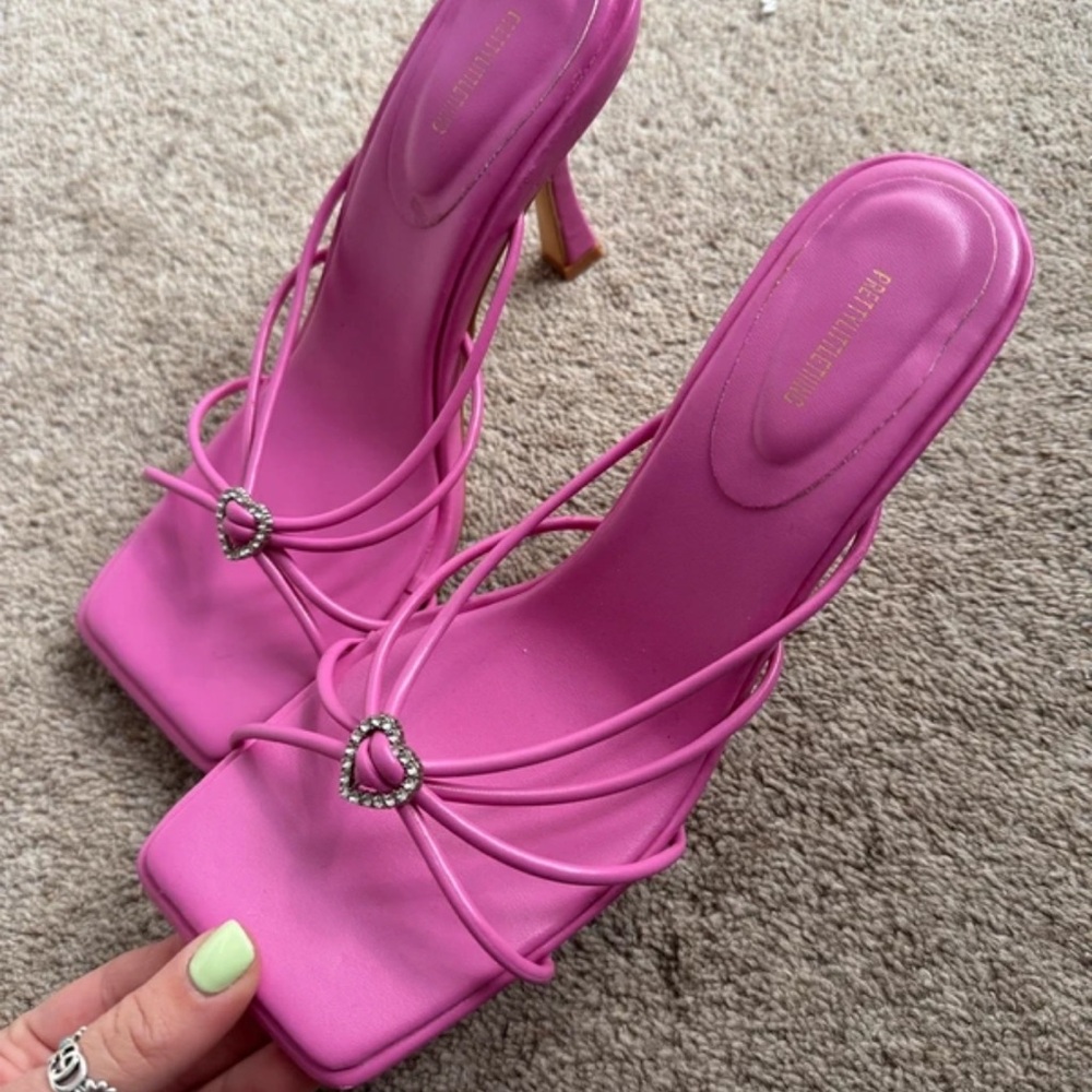 PrettyLittleThing Fuchsia Heart Accent Heels